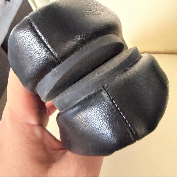 Tory Burch Black Leather Flats with Gold Emblem - Picture 5 of 11